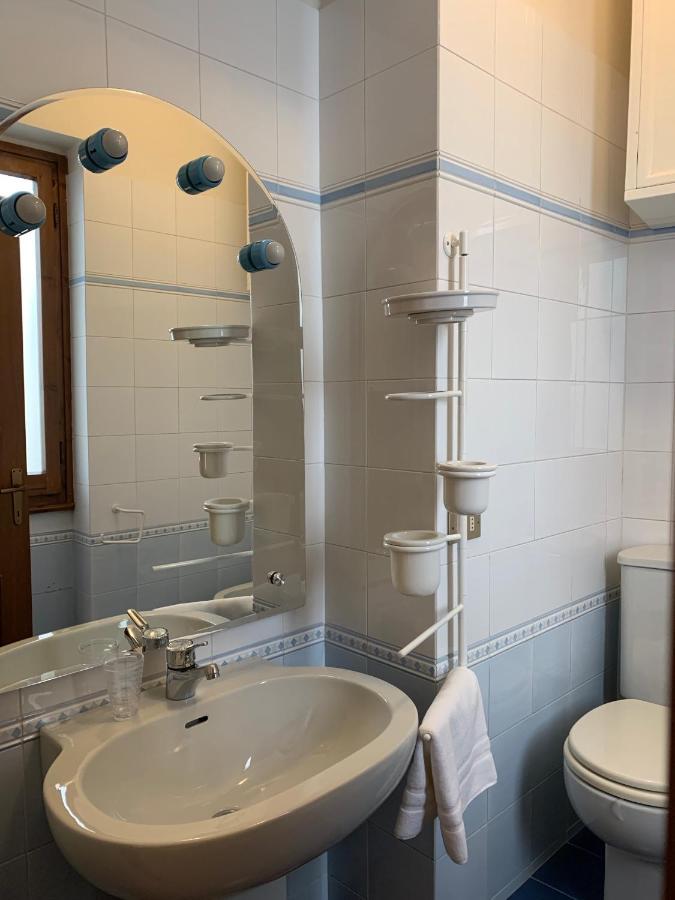 Signoria Apartment With Patio Florencja Zewnętrze zdjęcie