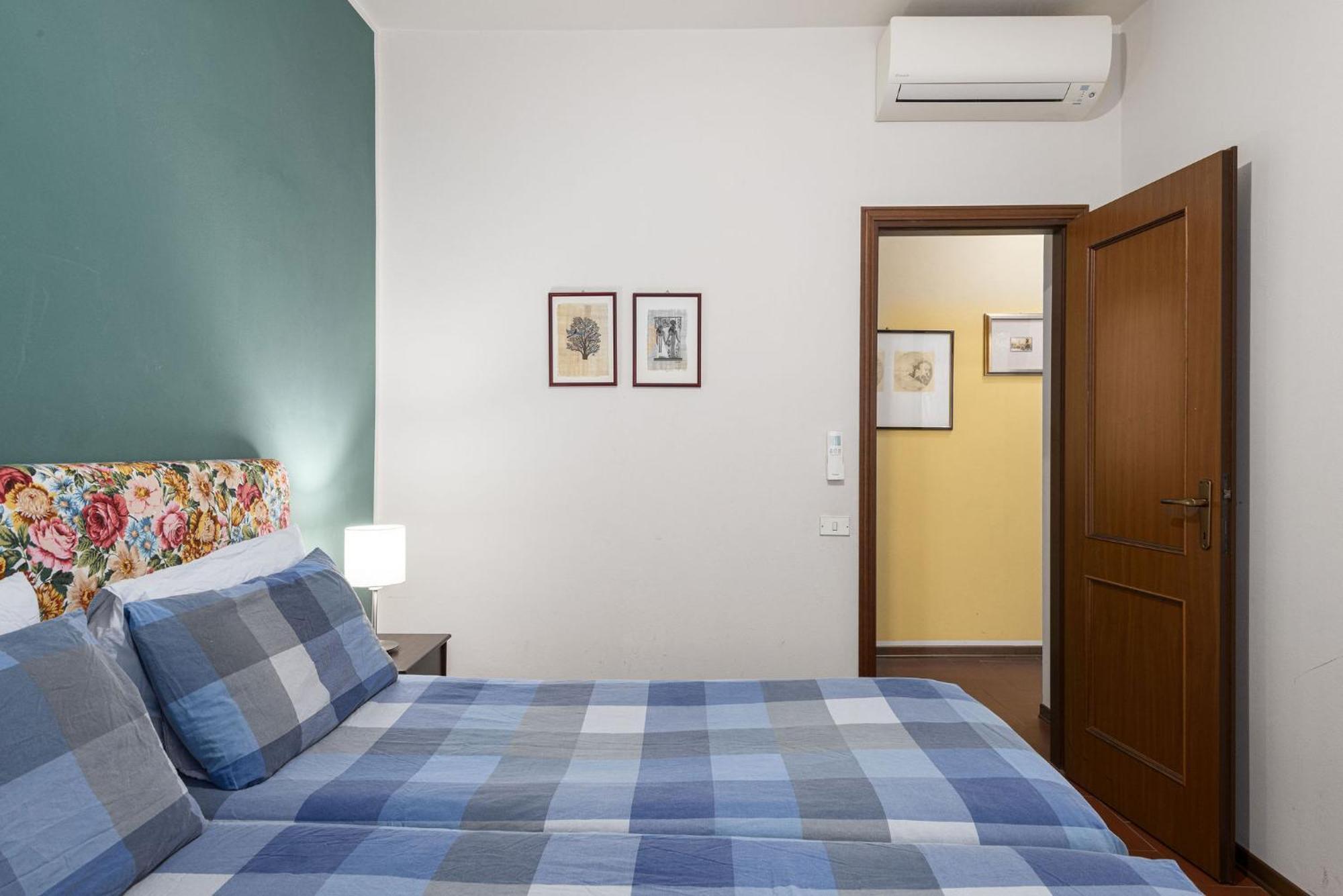 Signoria Apartment With Patio Florencja Zewnętrze zdjęcie